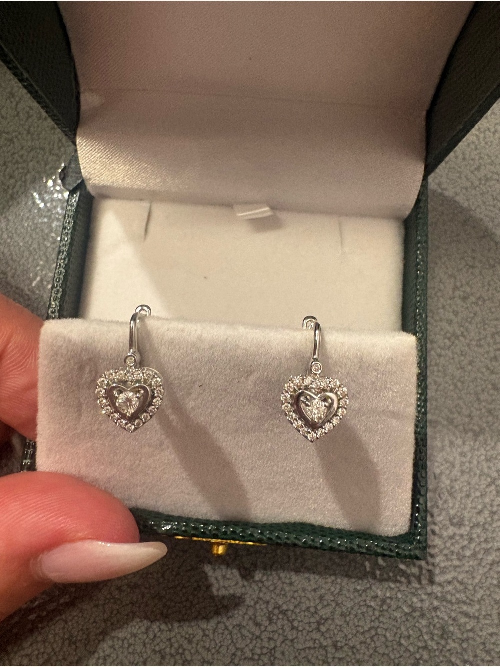 White gold Heart Drop Earrings with diamonds